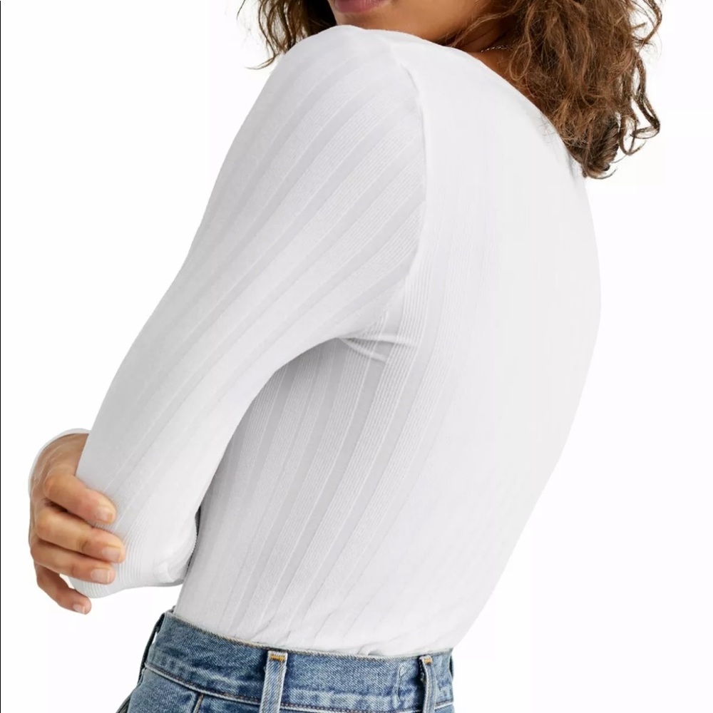 FREE PEOPLE White Long Sleeve Scoop Neck XS/S - Picture 2 of 2